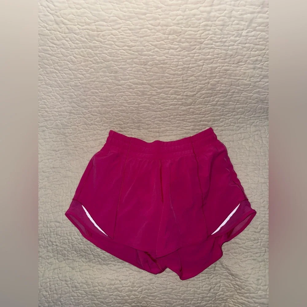 Lululemon Hotty Hot Pink‎ Shorts Size 4 Tall NWOT